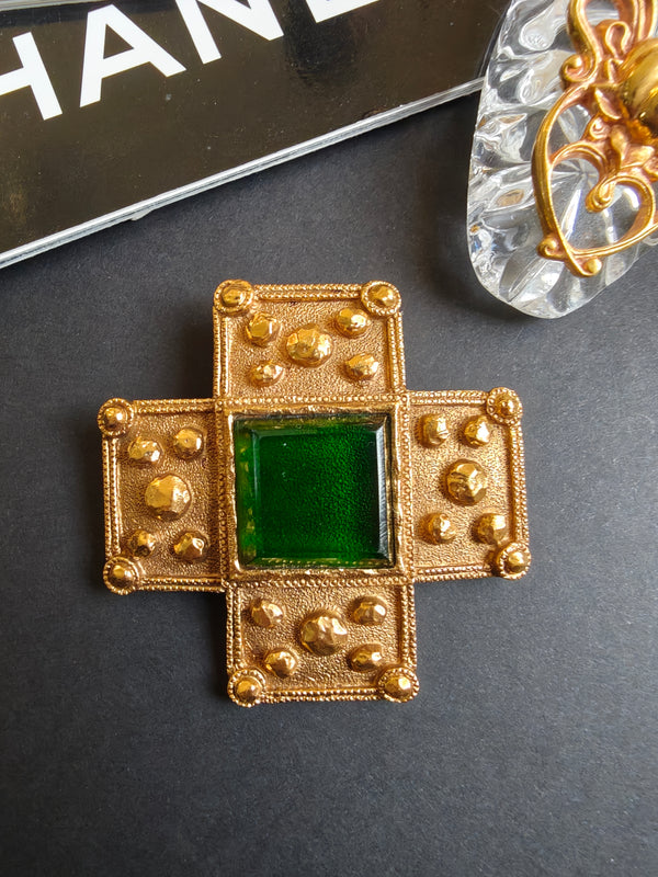 Chanel 1991 “Byzantine Cross” Brooch with Green Pâte de verre,Cabochon